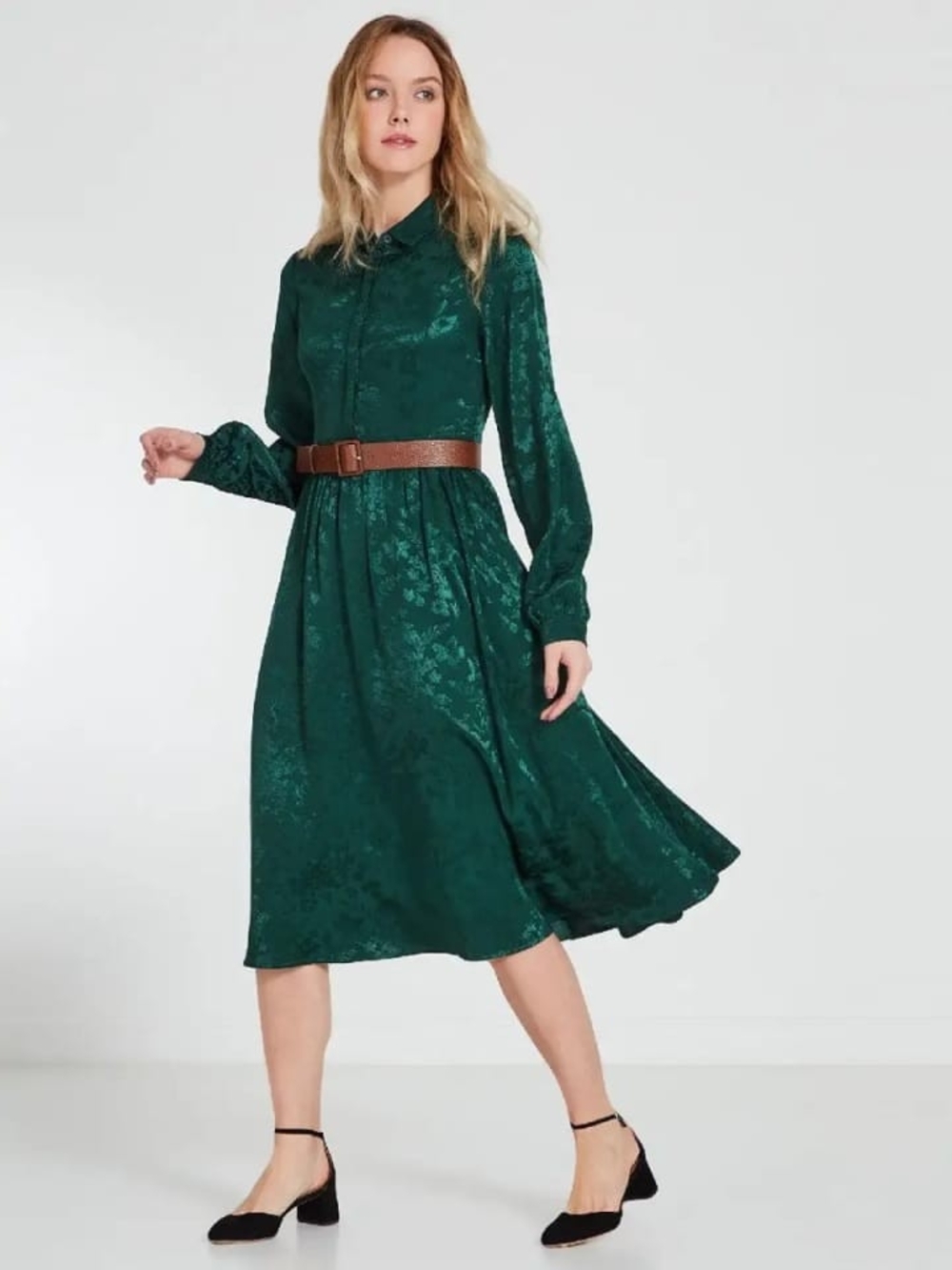 Designer's Emerald Green Midi Dress